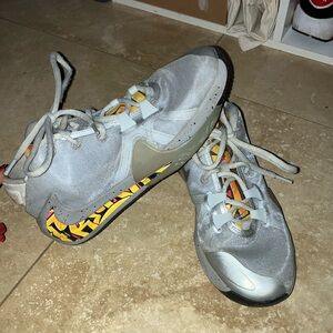 Woman’s Gianni’s Basketball shoes